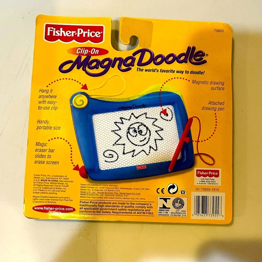 VTG 2000 CLIP-ON MAGNA DOODLE FISHER-PRICE MATTEL TOY #73952 TRAVEL 3+ 5”x6.25”